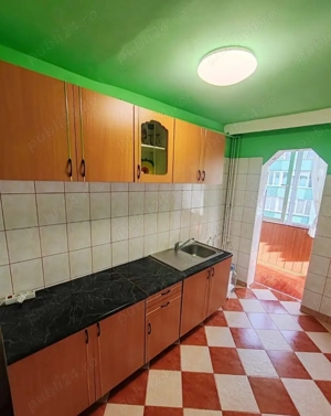 Apartament 2 camere decomandat, zona Astra - imagine 2