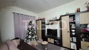 Apartament de vanzare la casa 4 camere 2 bai 118 mp Slimbar Sibiu - imagine 3