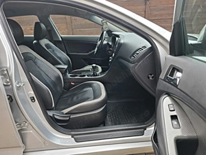 Kia Optima 1.7 CRDI cu 195000 km recent înmatriculată 09 2025 - imagine 10