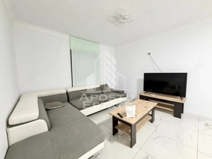 Jumatate de Duplex, 4 camere, PetFriendly, Locuri de parcare, Sag