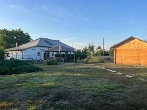 Casă de Vânzare în localitatea Valea Roșie, Judetul Călărași  - imagine 5