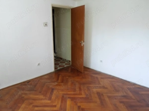 Vanzare apartament 3 camere, decomandat, parter in Ploiesti, zona Cina comision 0 - imagine 5