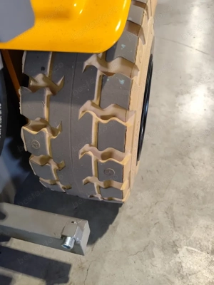 Electrostivuitor Jungheinrich EFG 320, capacitate 2000 kg, înălțime de ridicare 4400 mm - imagine 7