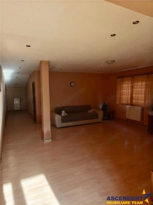 Casa potential: activitati comerciale, birouri, locuire multifamiliala,677 mp teren - imagine 15