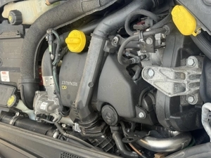 Vând Renault Clio III 1.5 dci euro 5 2013 - imagine 10