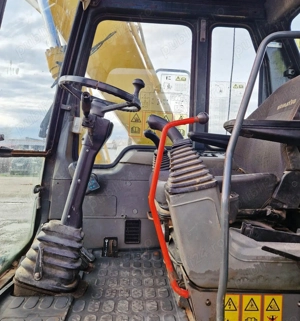 excavator Komatsu PW130 - imagine 11