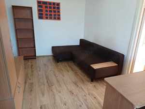 Dacia de vanzare apartament cu 3 camere transformat in 2 camere + dressing - imagine 6