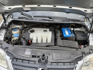 Vând VW Touran 2.0 TDI 2006  - imagine 5