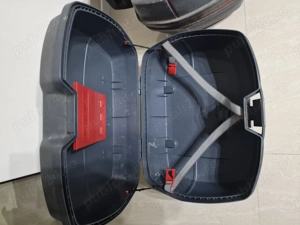 Top case + 2 side case-uri moto Givi – spațioase și rezistente - imagine 3