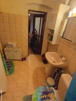Proprietar inchiriez casa 2 cam, zona Lunei - imagine 17