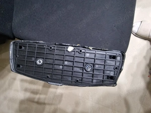 Scaun de birou confortabil   tapițerie impecabilă, mic defect estetic