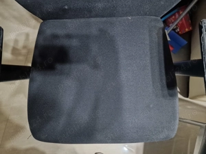 Scaun de birou confortabil   tapițerie impecabilă, mic defect estetic - imagine 4
