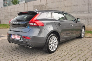 Volvo V40 T4 Powershift - imagine 4