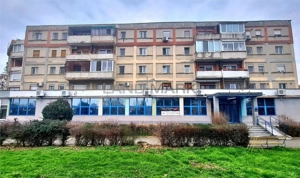 EXCLUSIV Spatiu comercial 560 mp la bulevard, zona centrala. - imagine 12