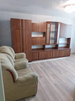 De vanzare apartament cu 2 camere in zona Buziasului - imagine 2