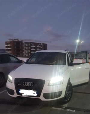 Vând Audi Q5