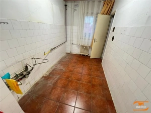 2 cam Girocului parter inalt  cu balcon