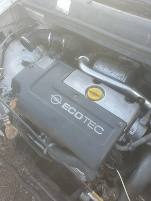 Dezmembrez Opel Zafira diesel 2002 - imagine 3