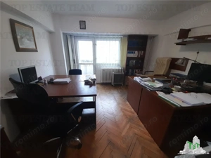 Piata Unirii  chiar la metrou in exclusivitate vanzare 2 camere cu loc de parcare