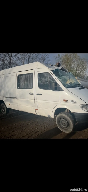 dezmembrez Mercedes Sprinter