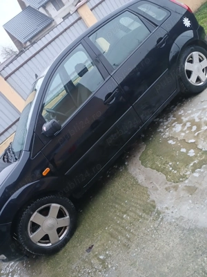 Vând Ford Fiesta 2003