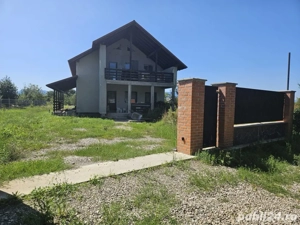 Vila cu etaj, mansarda si teren 1000mp