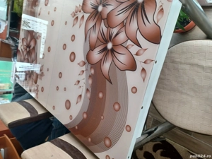 de vanzare masa si scaune  cu blat sticla secirizata ln stare buna  