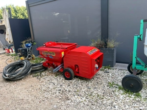 Pompa de tencuit masina de tencuit stare excelenta