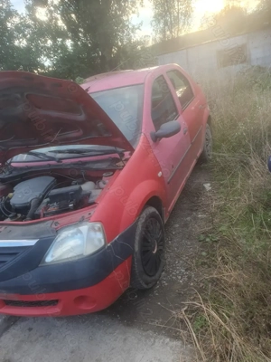 Dezmembrez Logan 1,6  - imagine 4