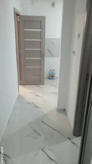 Vând apartament cu doua camere Trivale decomandat  - imagine 2