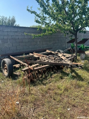     Se vând utilaje agricole     