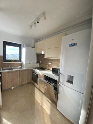 Propietar apartament 3 camere cu centrala, parcare subter zona Banu Manta Victoriei ultracentral lux - imagine 2