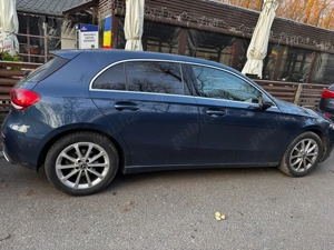 Mercedes Benz A200 Benzina 1.4 an 2022 - imagine 4