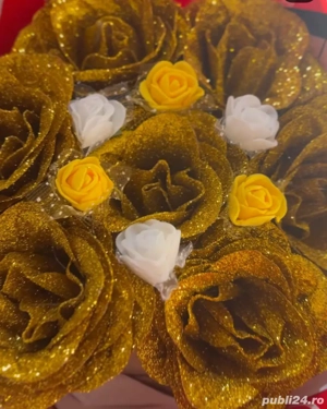 Buchet cu trandafiri  - imagine 3