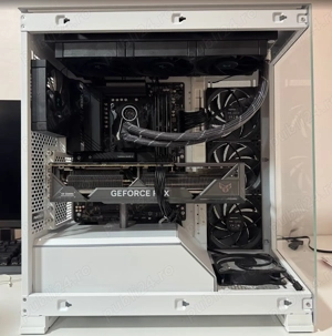 Carcasa Phanteks NV5 alba