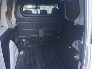 peugeot partner 1.6 hdi 2011Peugeot Partner  An fabricație 2011 Motor 1.6 hdi 110 cp Rulaj : 250000  - imagine 5