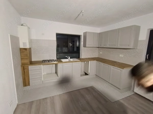 Inchiriez constructie nouă în Bunloc Sacele - imagine 7