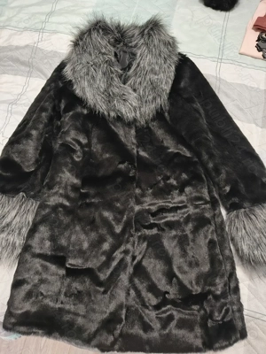 Haina de blana sintetica, 2 buc diferite noi