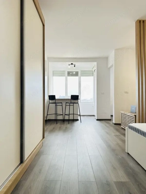 Prima inchiriere - Studio modern, vedere superbă spre oras | Com 0% - imagine 8