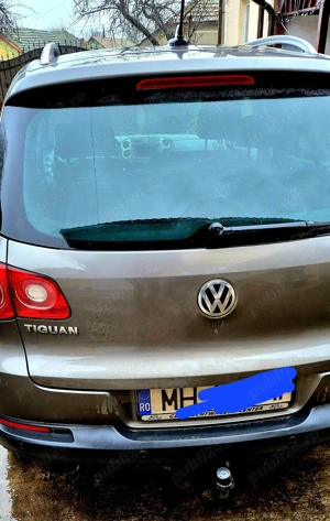 Volkswagen Tiguan DSG 4X4 - imagine 2