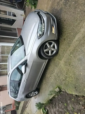 Vând vw Golf7,1.6 TDI,euro6,model 2018 - imagine 2