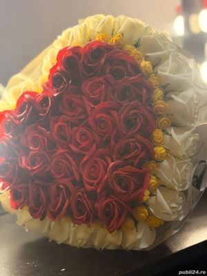Buchet in forma de inima  - imagine 3