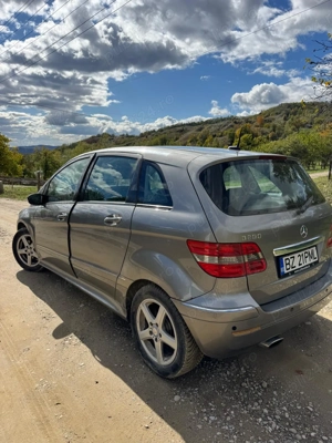 Mercedes Benz 2005 2.0 benzina  - imagine 2
