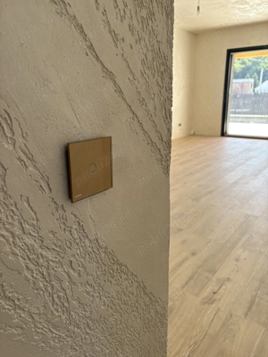 Case pe structura de lemn - imagine 4