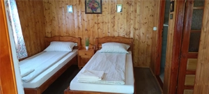 COMPLEX 5 CABANE DIN LEMN CU ACCES LA DUNARE + teren  in Podul Gornei, jud. CS - imagine 4