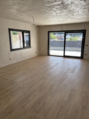 Case pe structura de lemn - imagine 8