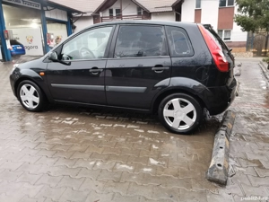 Ford fiesta impecabil  - imagine 2