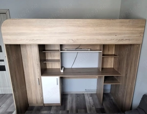 Pat cu birou de vanzare