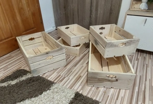 Ladite din lemn masiv