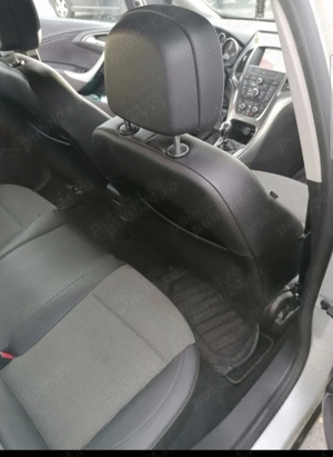 Opel astra j sport tourer  - imagine 6